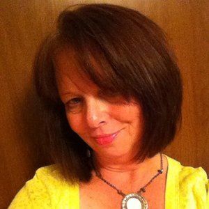 Meet your Posher, Lafaye